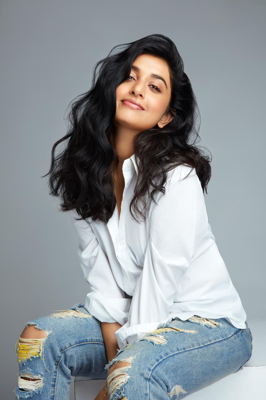 meera jasmine 
