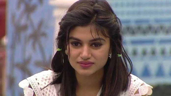 Oviya